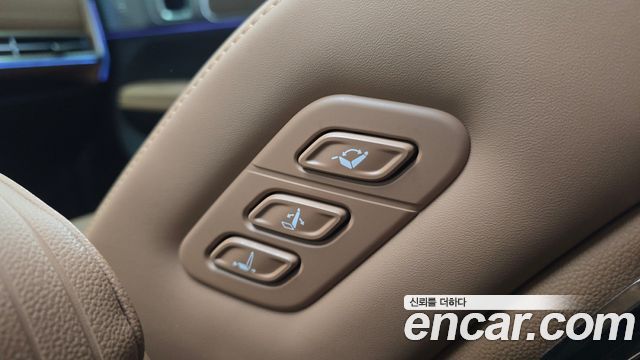 Hyundai Santafe 2024 — photo 27