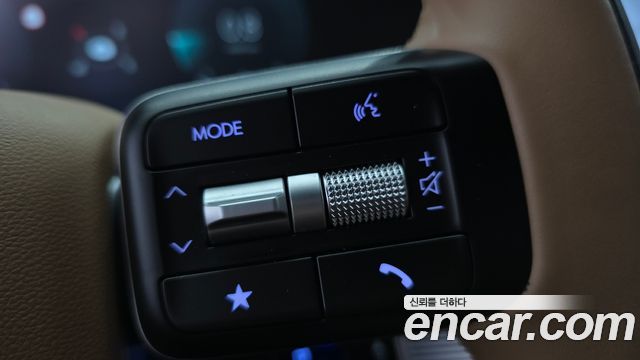 Hyundai Santafe 2024 — photo 30