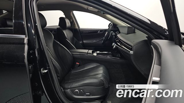 Genesis G80 2022 — photo 13