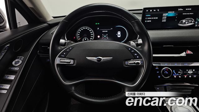 Genesis G80 2022 — photo 19
