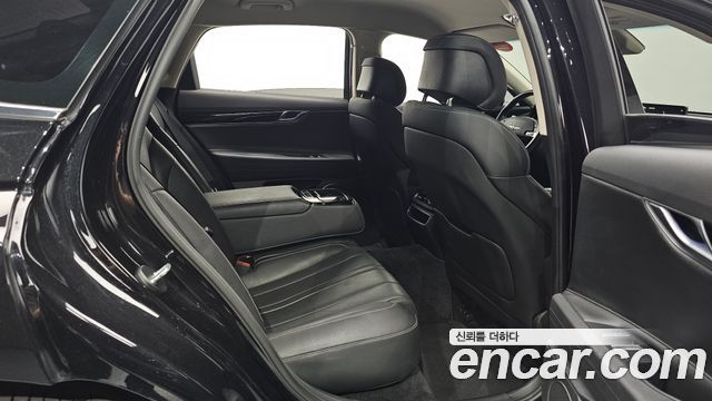 Genesis G80 2022 — photo 16