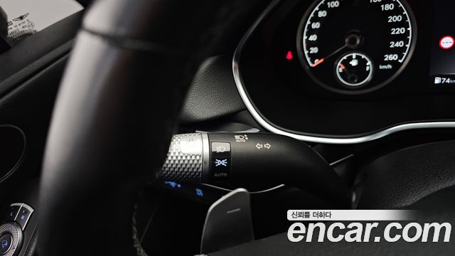 Genesis G80 2022 — photo 31