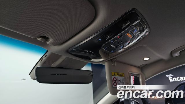 Genesis G80 2022 — photo 34
