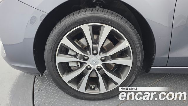 Hyundai i30 2020 — photo 5