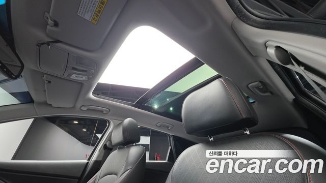 Hyundai i30 2020 — photo 17