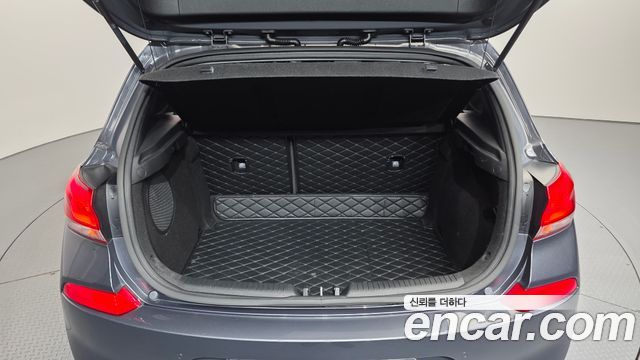 Hyundai i30 2020 — photo 26