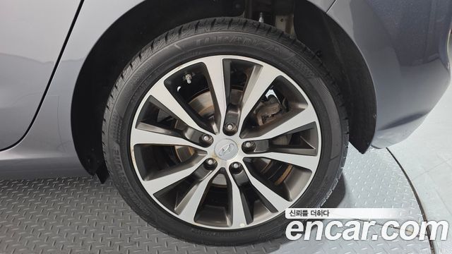 Hyundai i30 2020 — photo 7