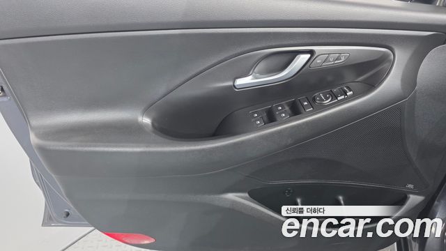 Hyundai i30 2020 — photo 14