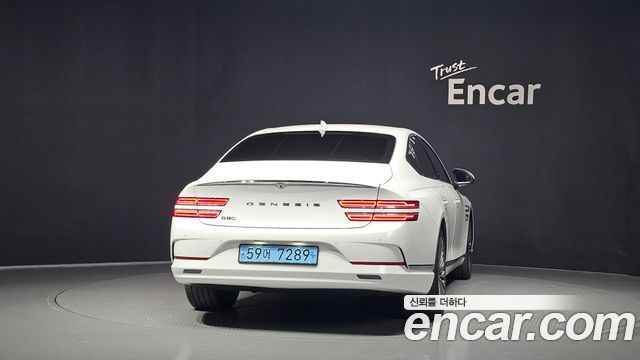 Genesis G80 2022 — photo 4
