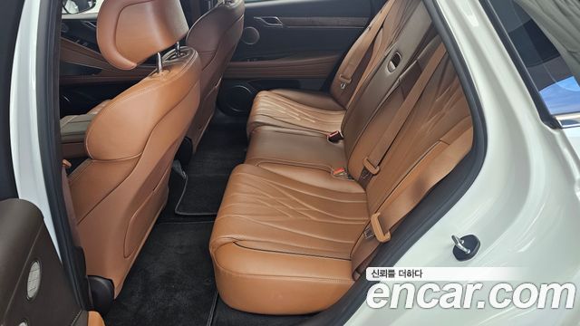 Genesis G80 2022 — photo 18
