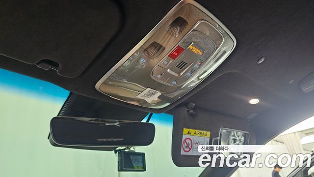 Genesis G80 2022 — photo 26