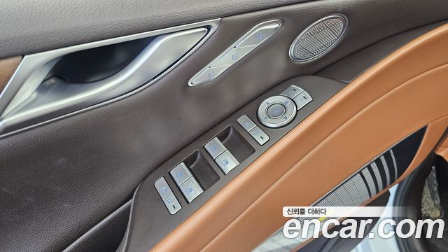Genesis G80 2022 — photo 29