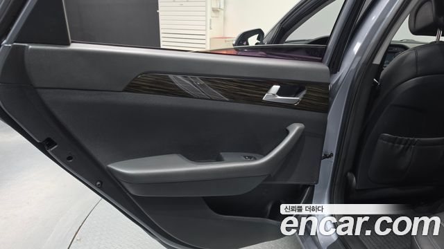 Hyundai Sonata 2016 — photo 15