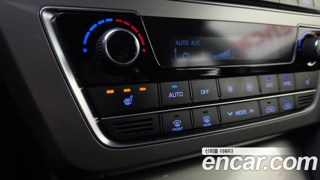 Hyundai Sonata 2016 — photo 30