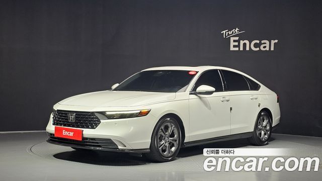 Honda Accord 2024 — photo 1