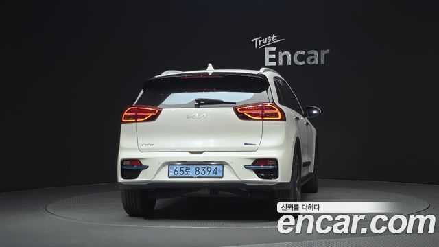 Kia Niro 2022 — photo 4