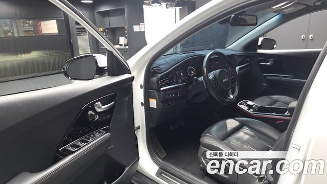 Kia Niro 2022 — photo 13
