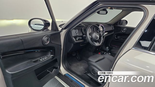 Mini Countryman 2023 — photo 13