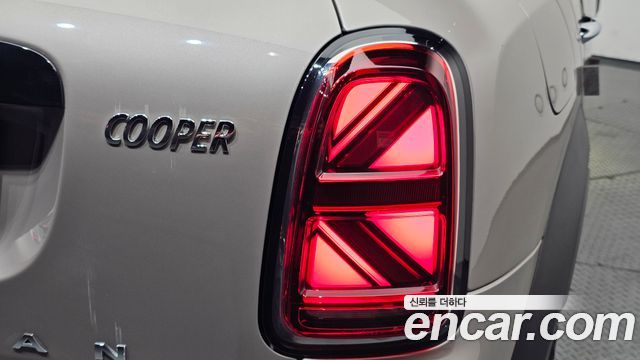 Mini Countryman 2023 — photo 9