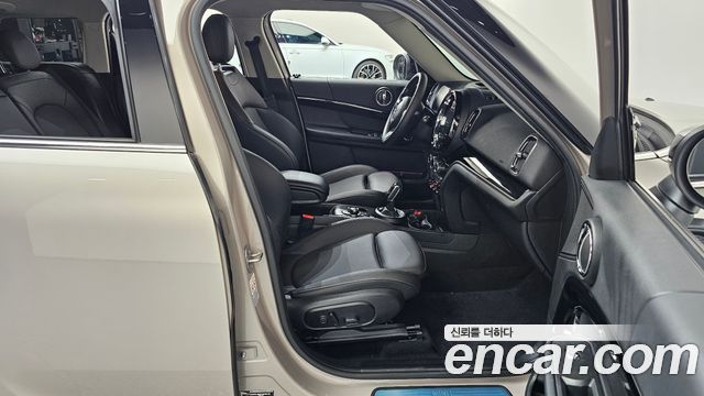 Mini Countryman 2023 — photo 16