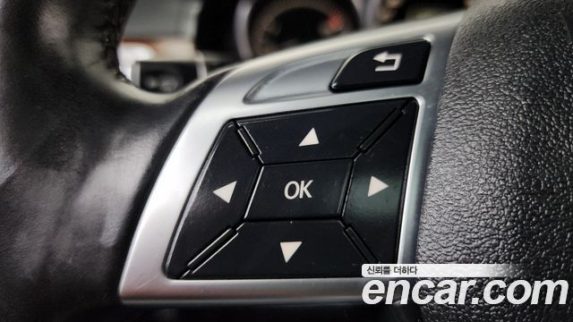 Mercedes-Benz E-Class 2014 — photo 18