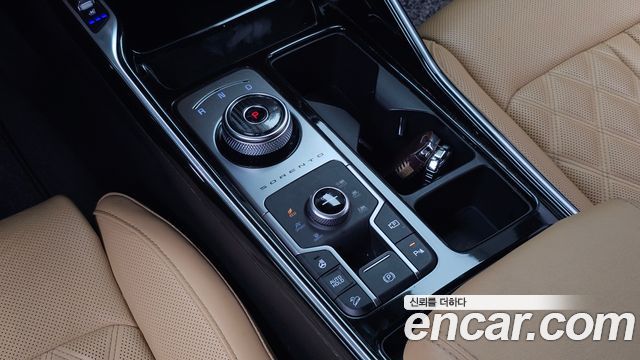 Kia Sorento 2021 — photo 12