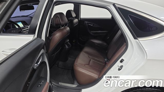 Hyundai Aslan 2015 — photo 11