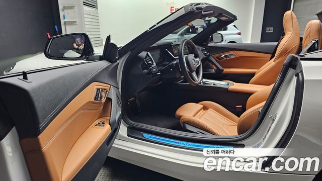 BMW Z4 2025 — photo 13