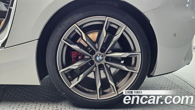 BMW Z4 2025 — photo 7