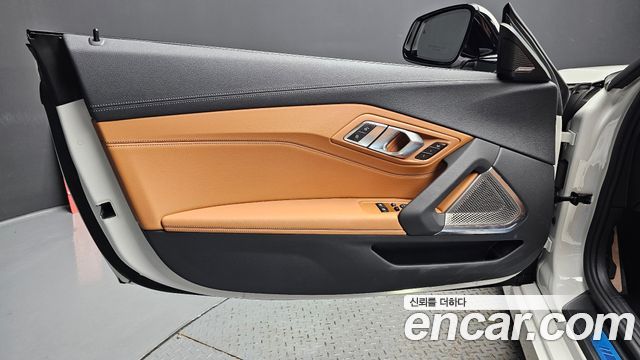 BMW Z4 2025 — photo 14