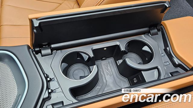 BMW Z4 2025 — photo 27