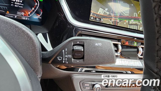 BMW Z4 2025 — photo 28