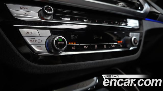 BMW X4 2020 — photo 34