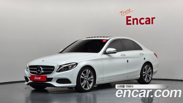 Mercedes-Benz C-Class 2018 — photo 1