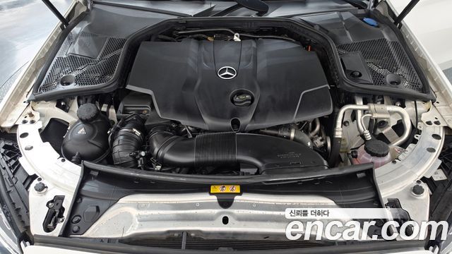 Mercedes-Benz C-Class 2018 — photo 6