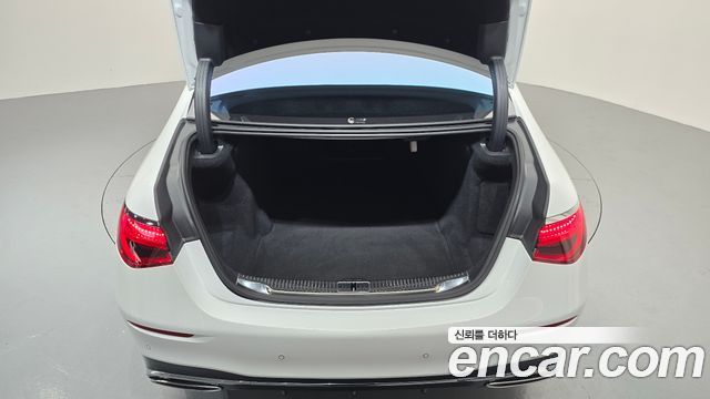 Mercedes-Benz S-Class 2025 — photo 23