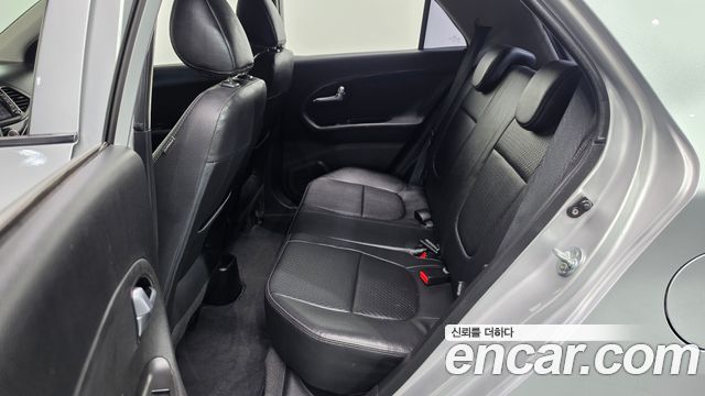 Kia morning 2012 — photo 16