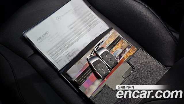 Mercedes-Benz A-Class 2022 — photo 20