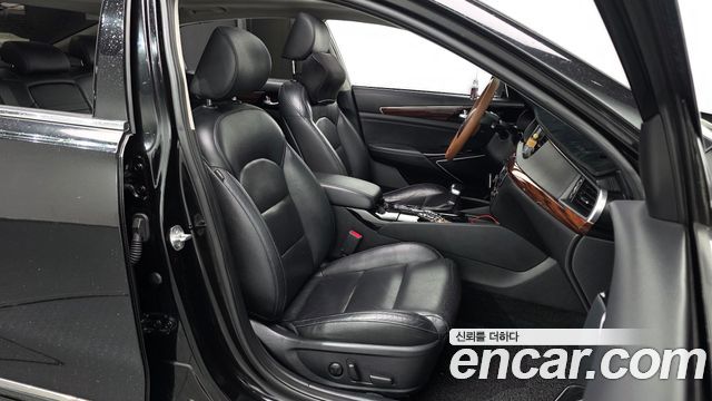 Kia K7 2016 — photo 11