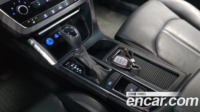 Hyundai Sonata 2016 — photo 12