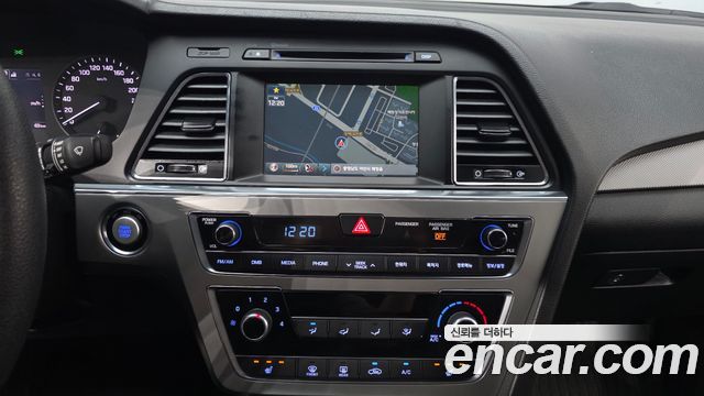 Hyundai Sonata 2016 — photo 20
