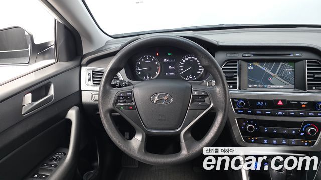 Hyundai Sonata 2016 — photo 21