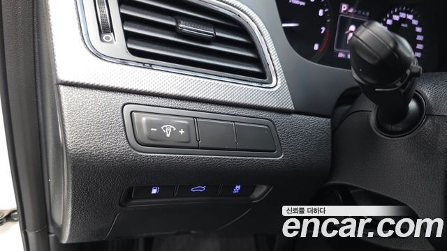 Hyundai Sonata 2016 — photo 27