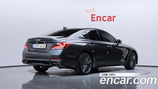 Genesis G70 2018 — photo 2