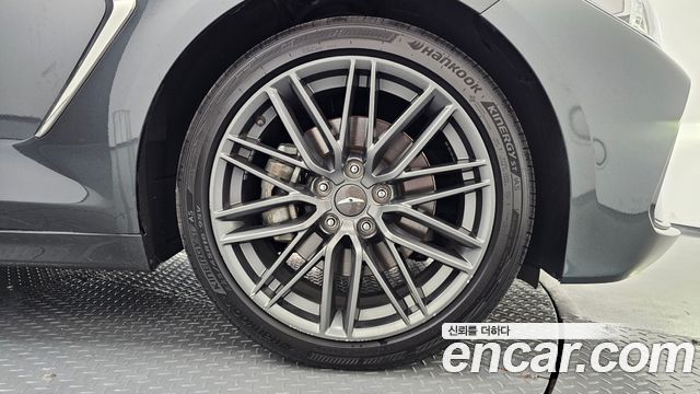 Genesis G70 2018 — photo 7