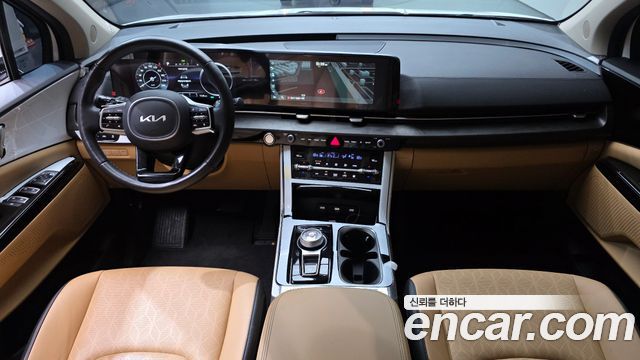 Kia Canival 2023 — photo 7