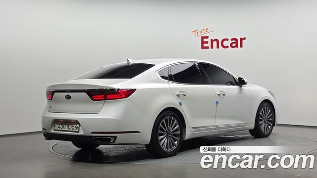 Kia K7 2017 — photo 2