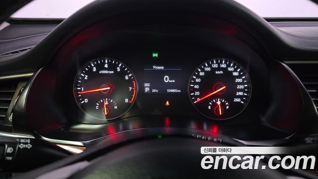 Kia K7 2017 — photo 11