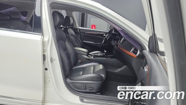 Kia K7 2017 — photo 17