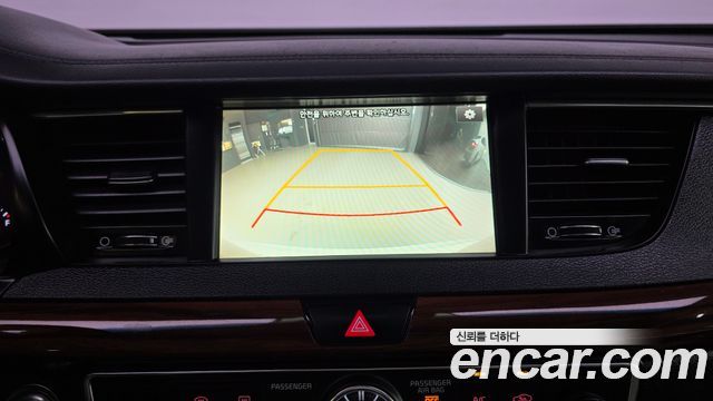 Kia K7 2017 — photo 22